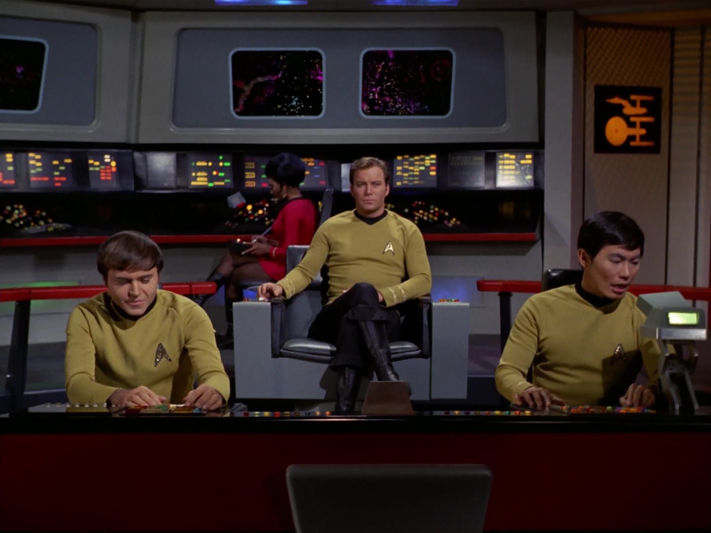 ariane179254_StarTrek_3x18_TheLightsOfZetar_0116.jpg