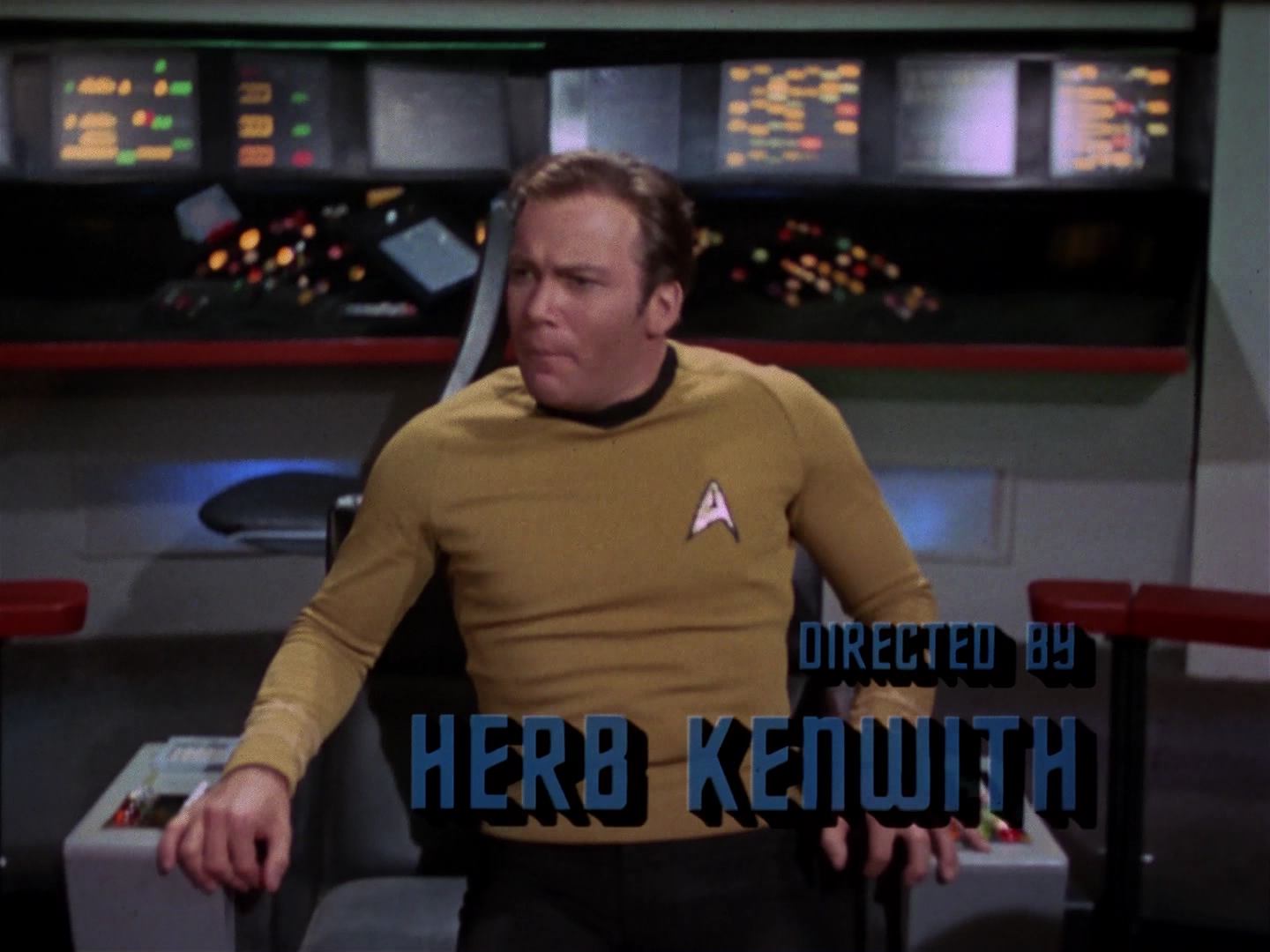 ariane179254_StarTrek_3x18_TheLightsOfZetar_0312.jpg