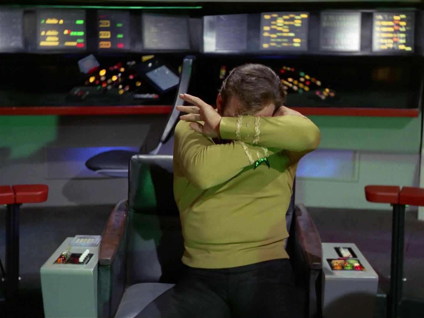 ariane179254_StarTrek_3x18_TheLightsOfZetar_0319.jpg