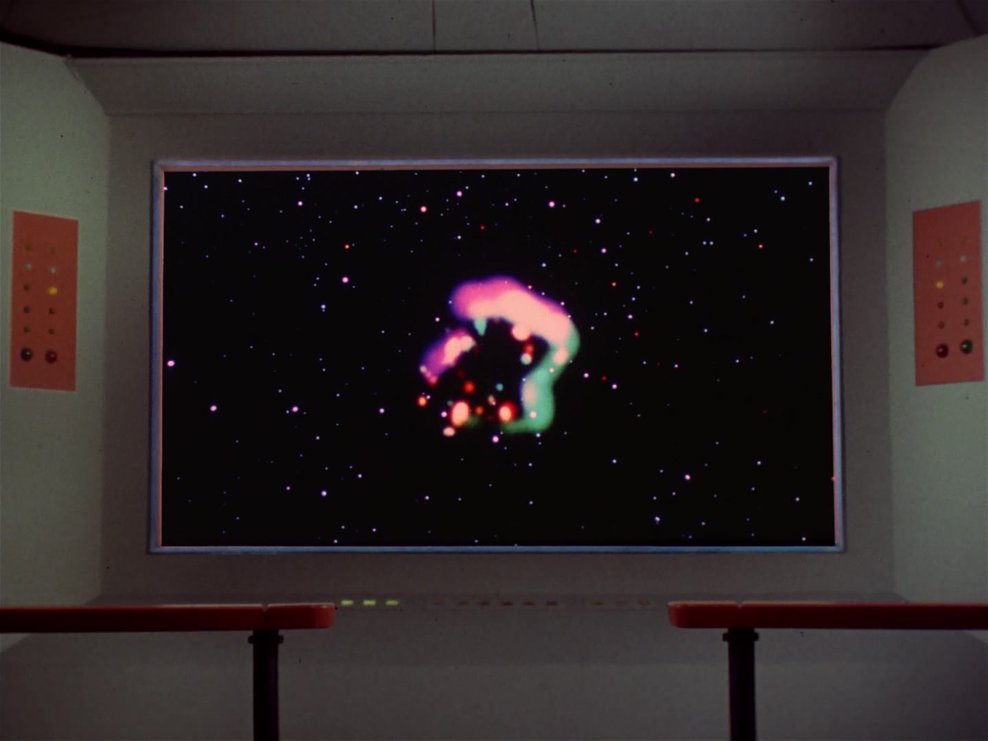 ariane179254_StarTrek_3x18_TheLightsOfZetar_0329.jpg