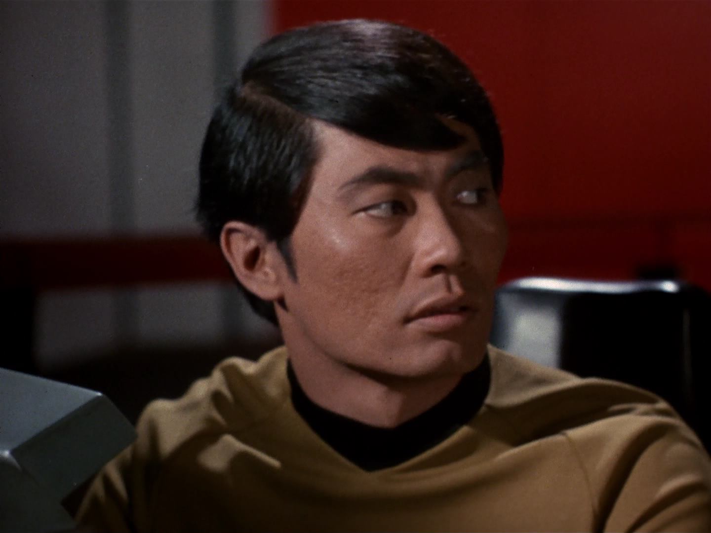 ariane179254_StarTrek_3x18_TheLightsOfZetar_0356.jpg