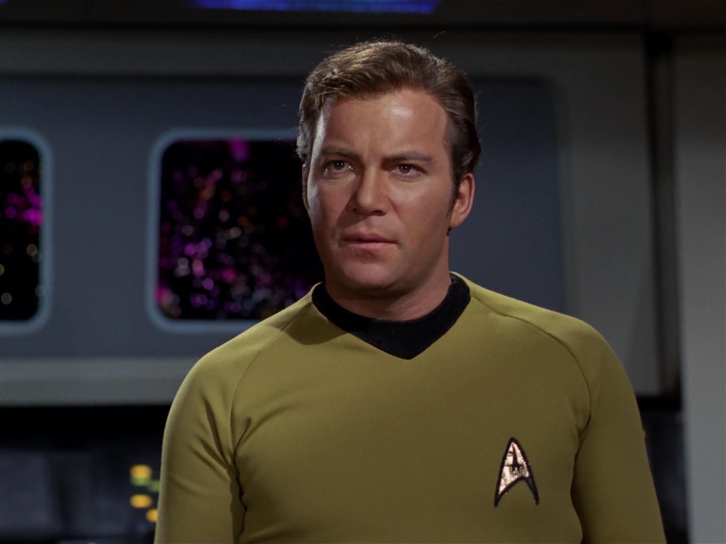 ariane179254_StarTrek_3x18_TheLightsOfZetar_0723.jpg