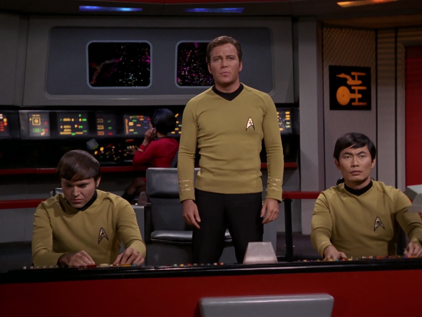 ariane179254_StarTrek_3x18_TheLightsOfZetar_0753.jpg