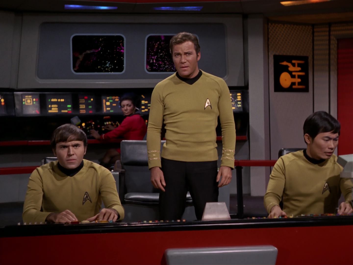ariane179254_StarTrek_3x18_TheLightsOfZetar_0760.jpg