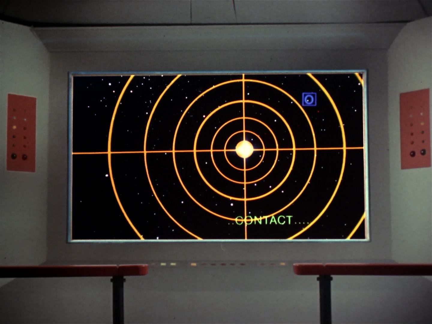 ariane179254_StarTrek_3x18_TheLightsOfZetar_0768.jpg