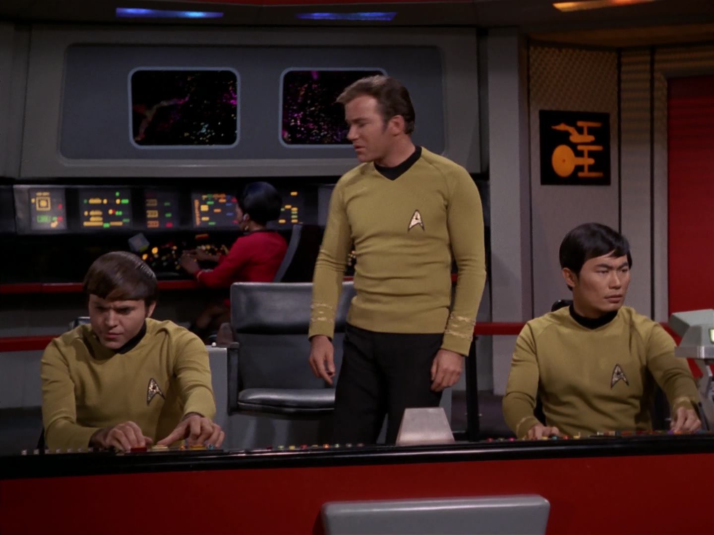 ariane179254_StarTrek_3x18_TheLightsOfZetar_0771.jpg