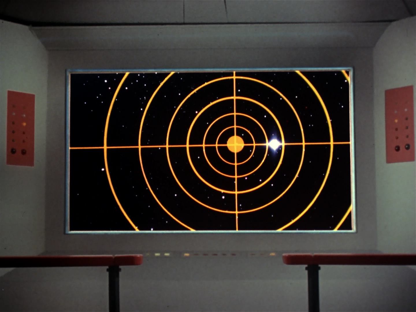 ariane179254_StarTrek_3x18_TheLightsOfZetar_0813.jpg