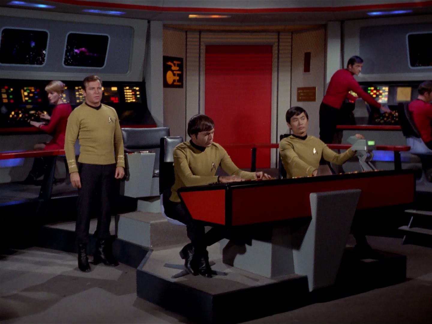 ariane179254_StarTrek_3x20_TheWayToEden_0035.jpg