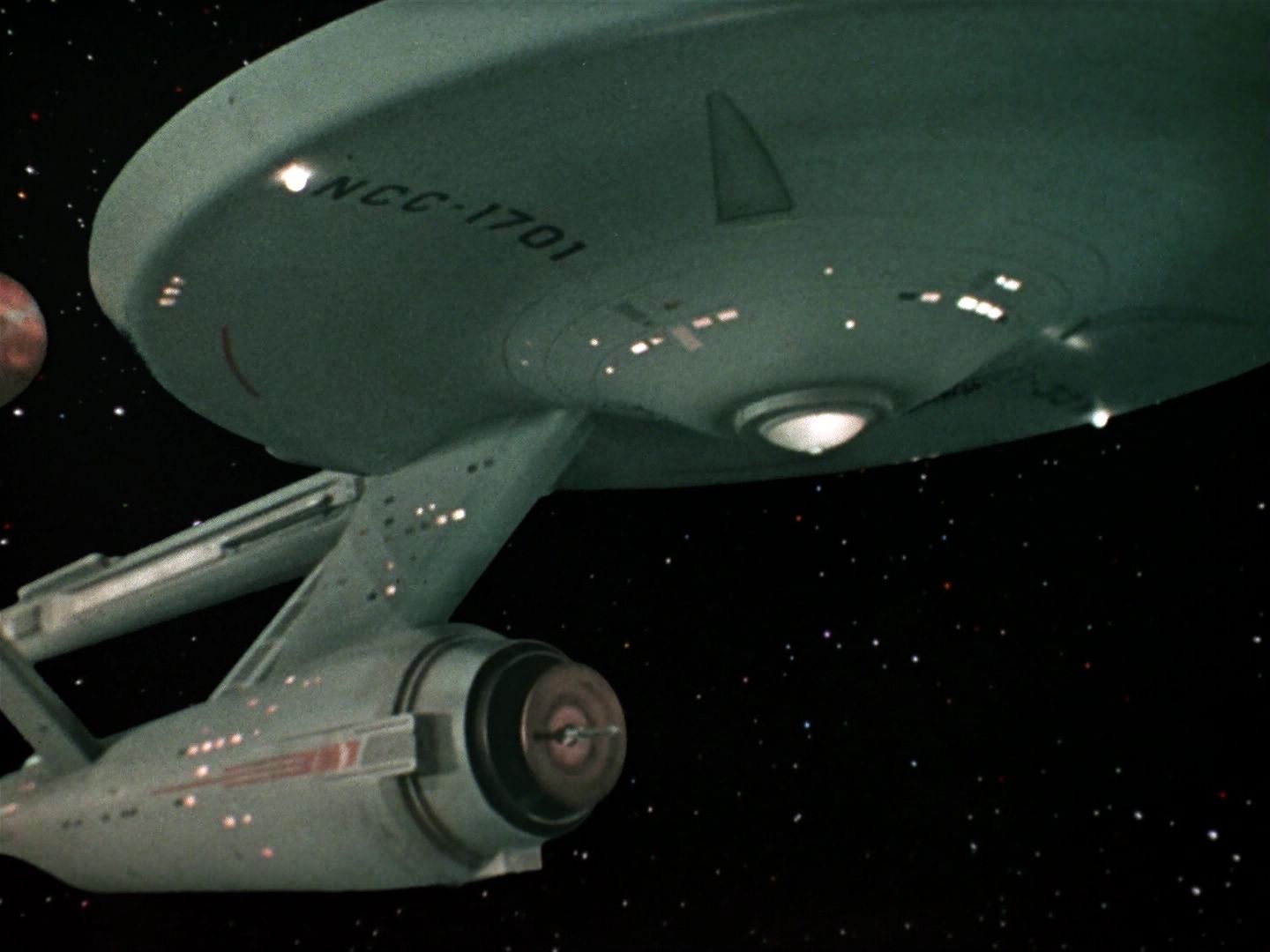 ariane179254_StarTrek_3x21_TheCloudMinders_0023.jpg