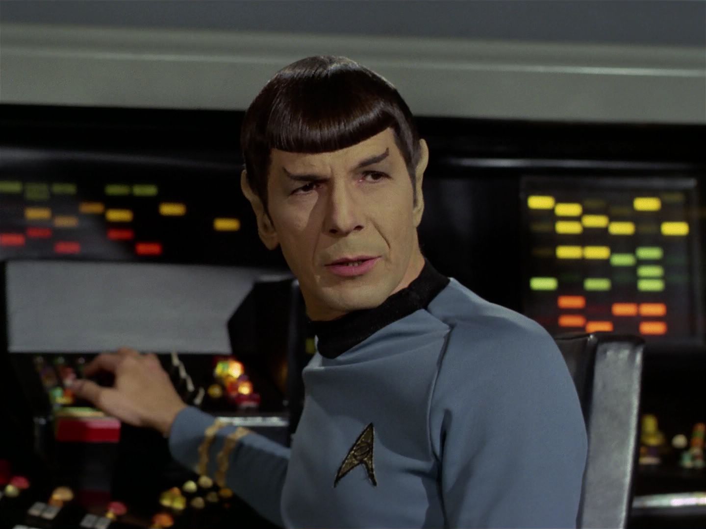 ariane179254_StarTrek_3x21_TheCloudMinders_0058.jpg