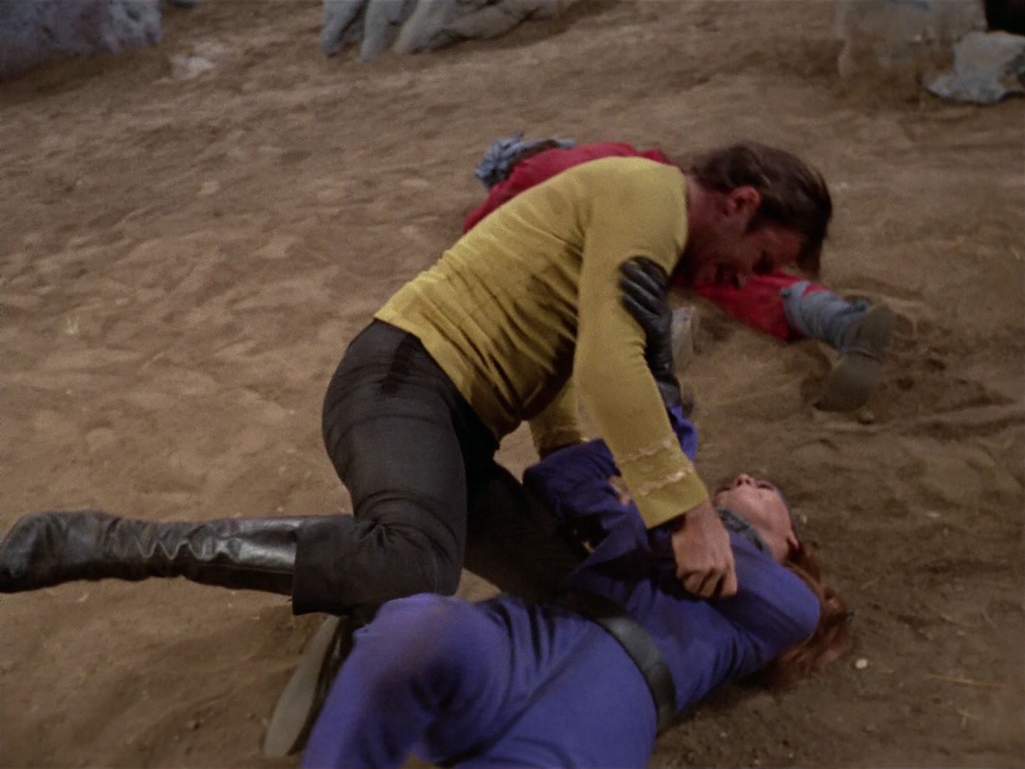 ariane179254_StarTrek_3x21_TheCloudMinders_0350.jpg