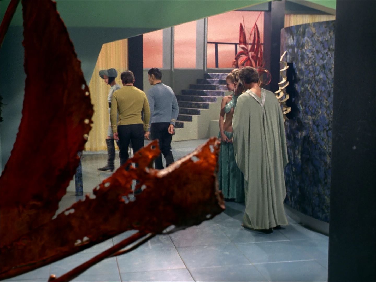 ariane179254_StarTrek_3x21_TheCloudMinders_0651.jpg