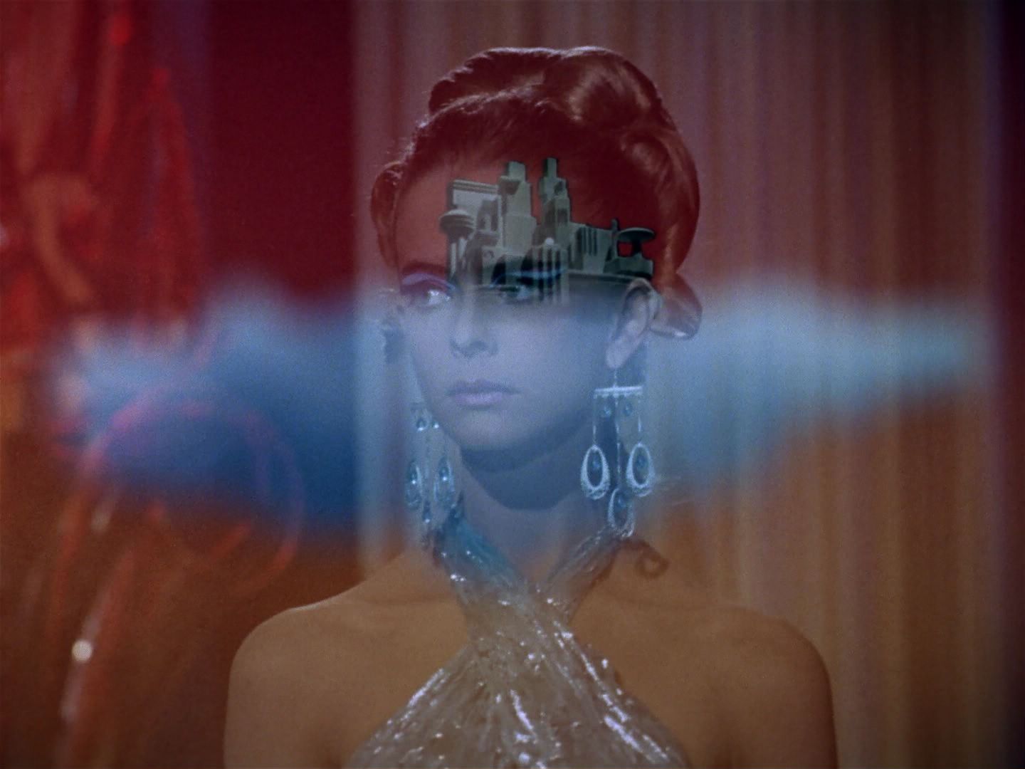 ariane179254_StarTrek_3x21_TheCloudMinders_0837.jpg