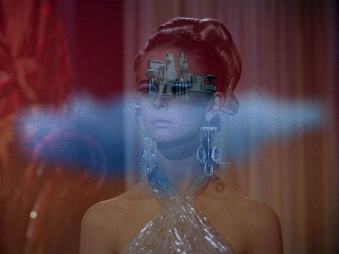 ariane179254_StarTrek_3x21_TheCloudMinders_0840.jpg