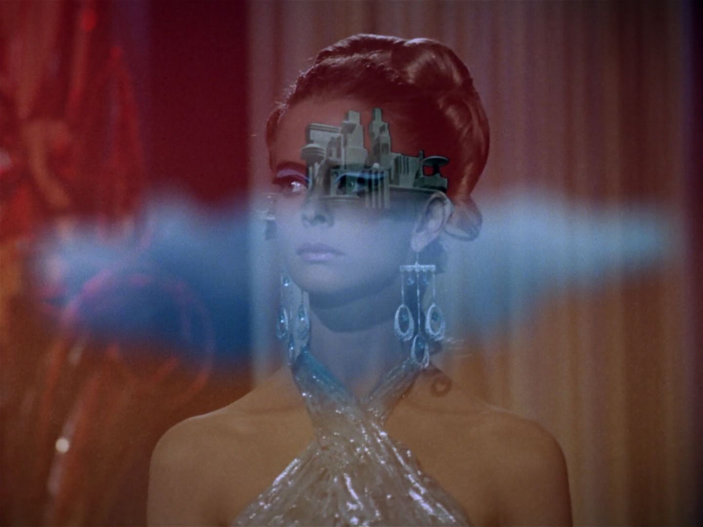 ariane179254_StarTrek_3x21_TheCloudMinders_0843.jpg