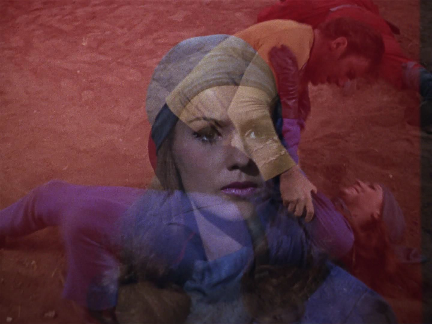 ariane179254_StarTrek_3x21_TheCloudMinders_0870.jpg