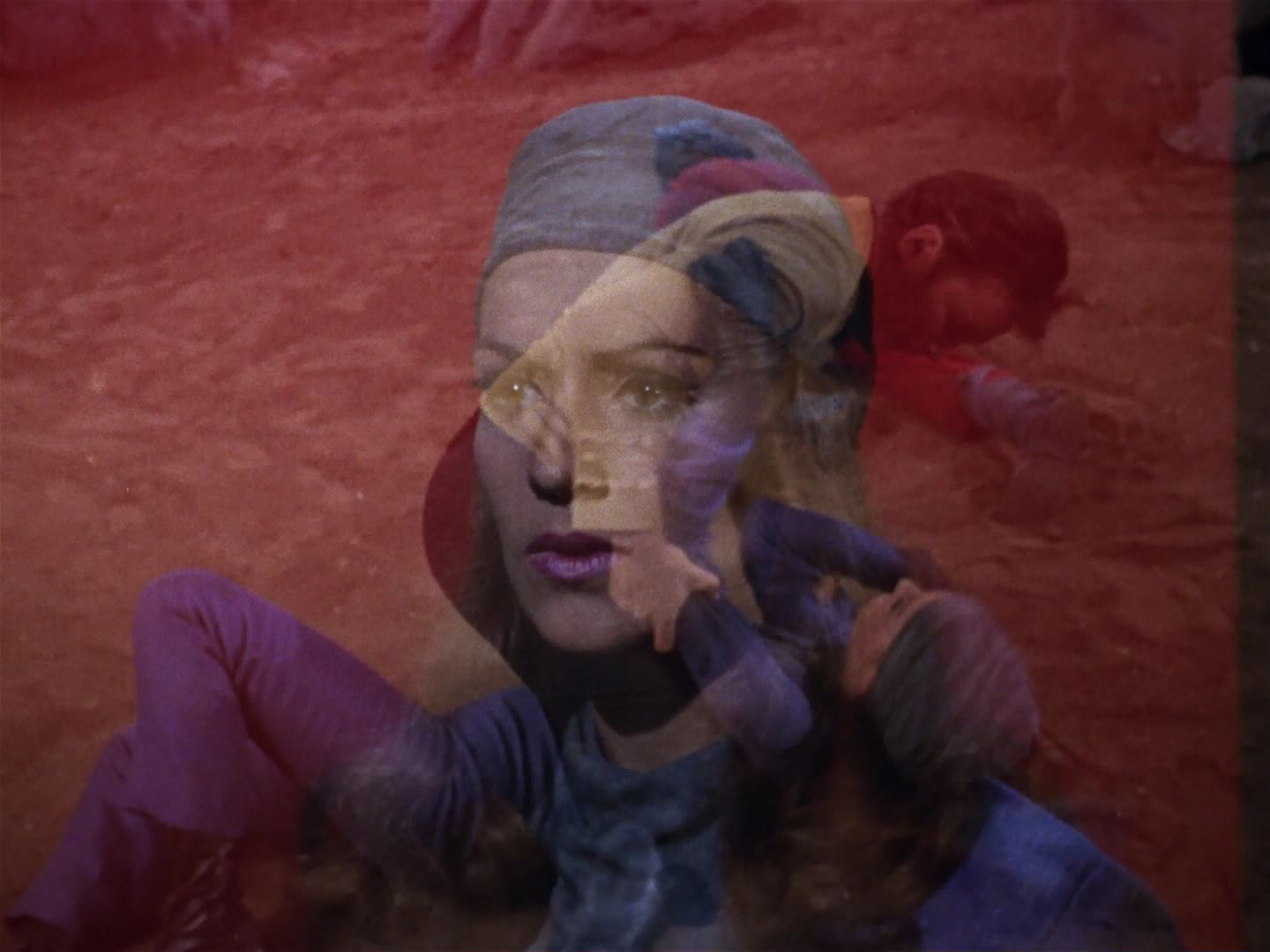 ariane179254_StarTrek_3x21_TheCloudMinders_0872.jpg