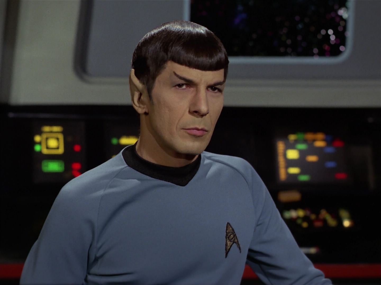 ariane179254_StarTrek_3x21_TheCloudMinders_2850.jpg