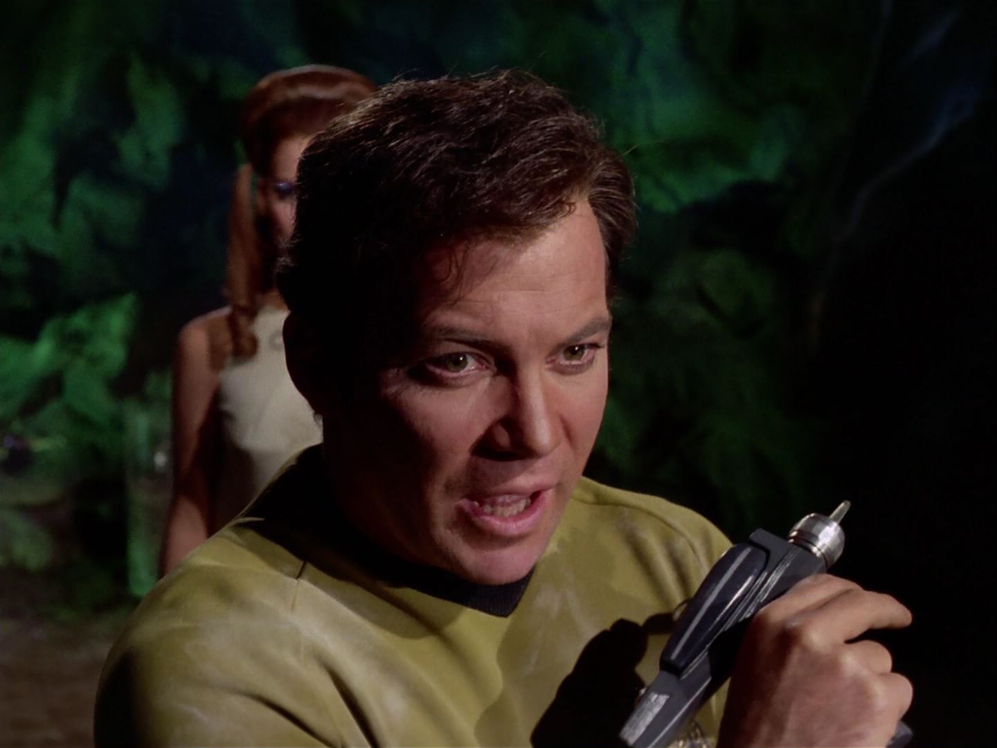 ariane179254_StarTrek_3x21_TheCloudMinders_2883.jpg