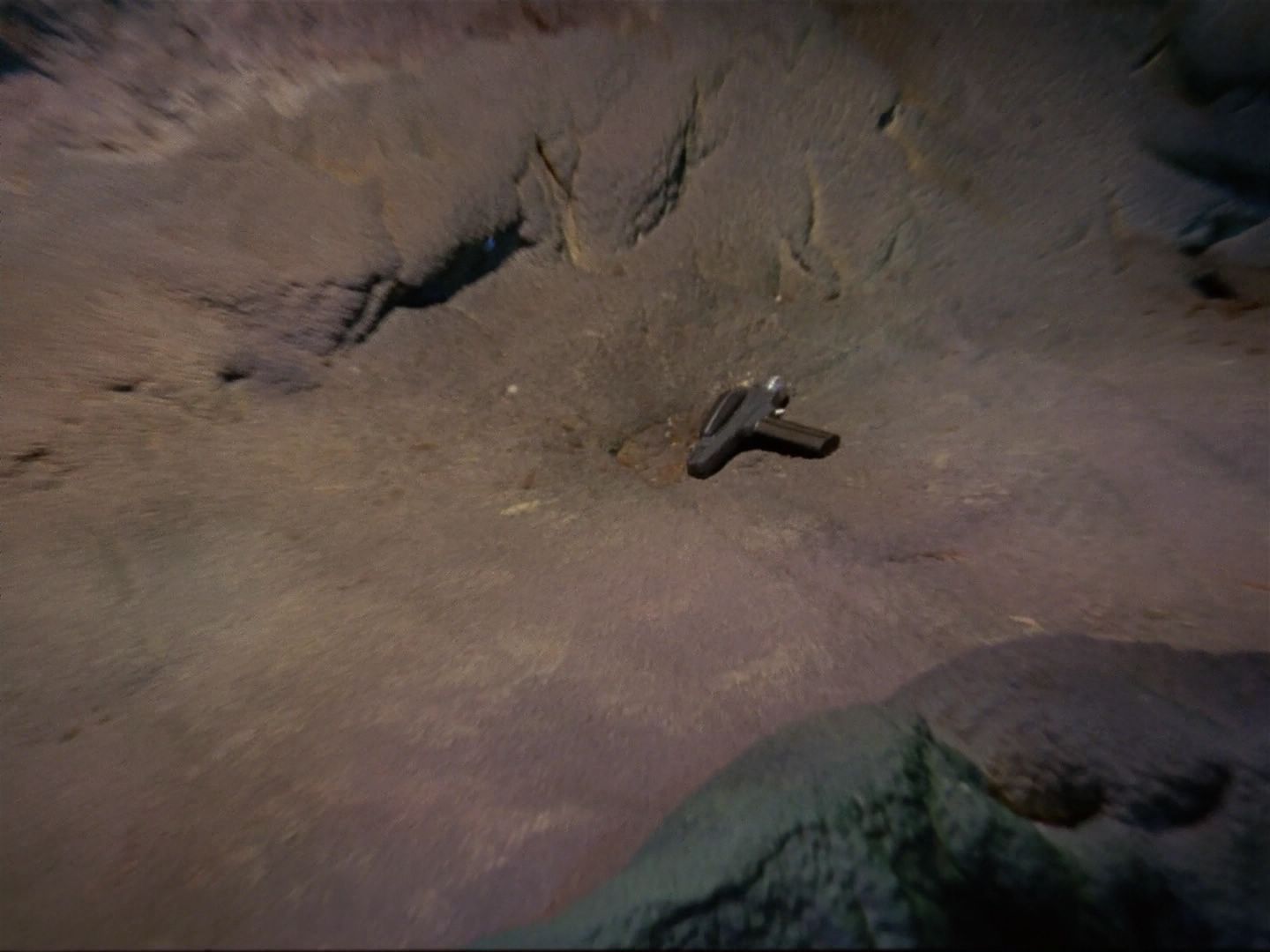 ariane179254_StarTrek_3x21_TheCloudMinders_3013.jpg