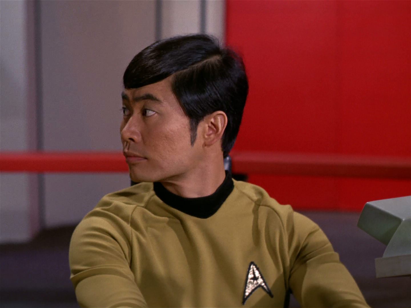 ariane179254_StarTrek_3x22_TheSavageCurtain_0017.jpg