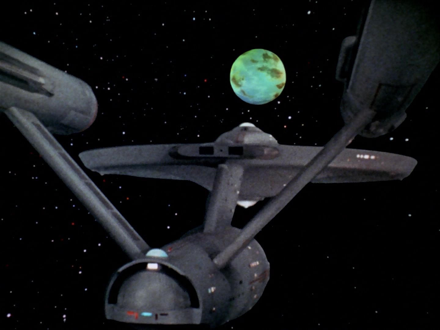 ariane179254_StarTrek_3x23_AllOurYesterdays_0008.jpg
