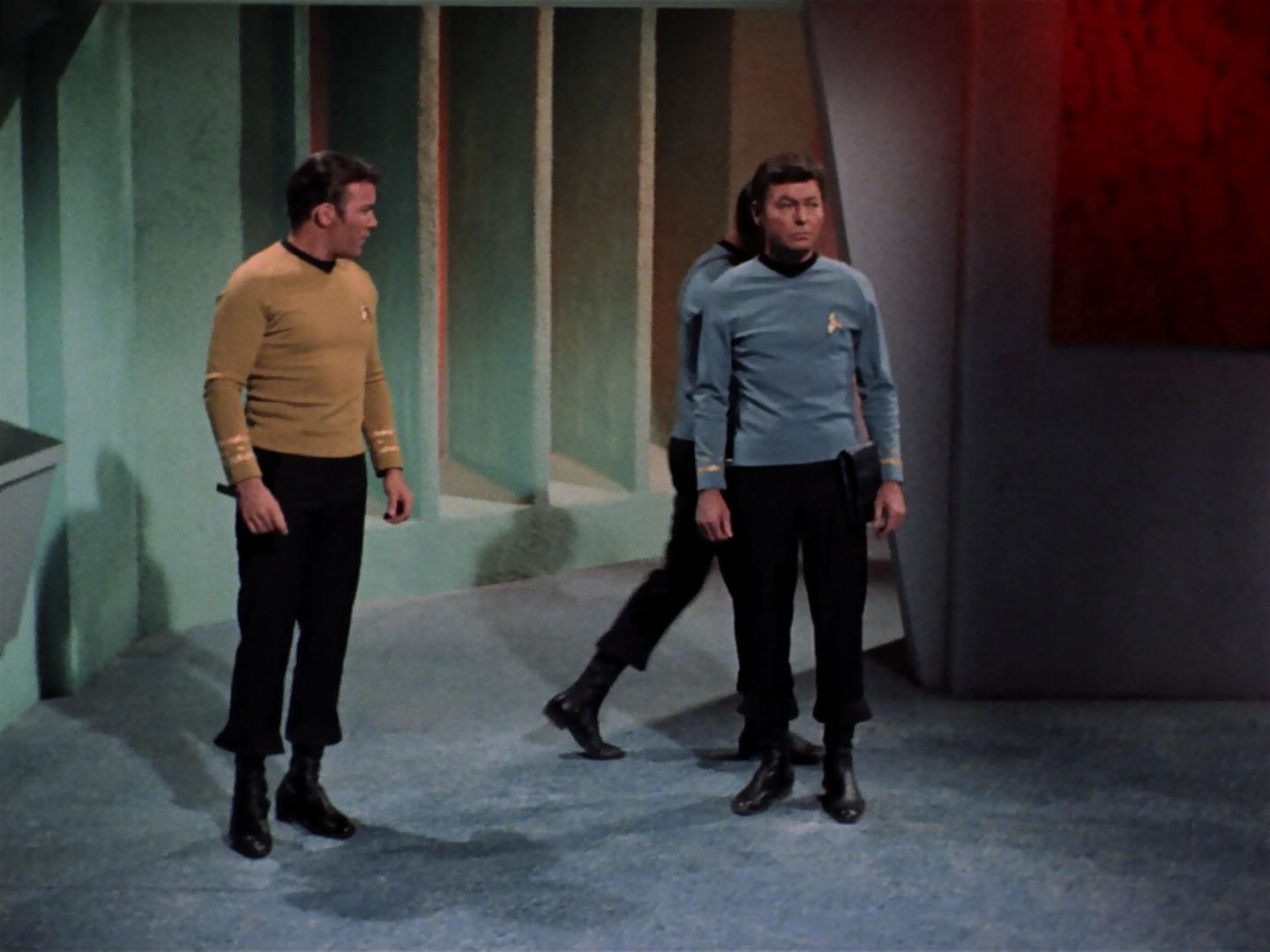 ariane179254_StarTrek_3x23_AllOurYesterdays_0051.jpg