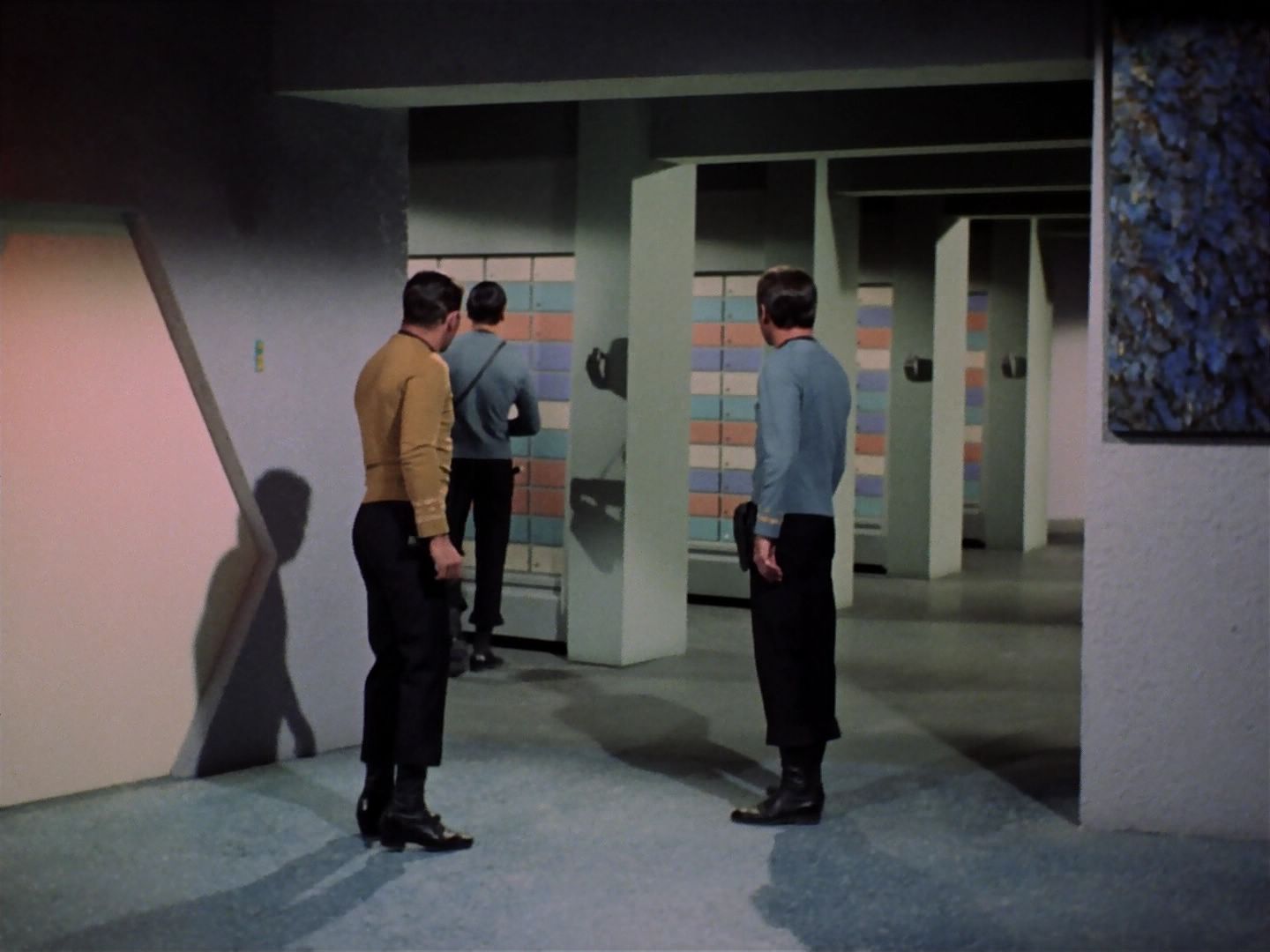 ariane179254_StarTrek_3x23_AllOurYesterdays_0060.jpg