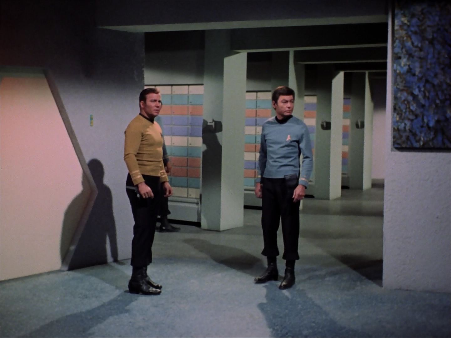 ariane179254_StarTrek_3x23_AllOurYesterdays_0070.jpg