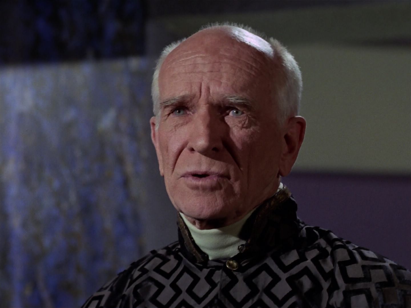 ariane179254_StarTrek_3x23_AllOurYesterdays_0092.jpg