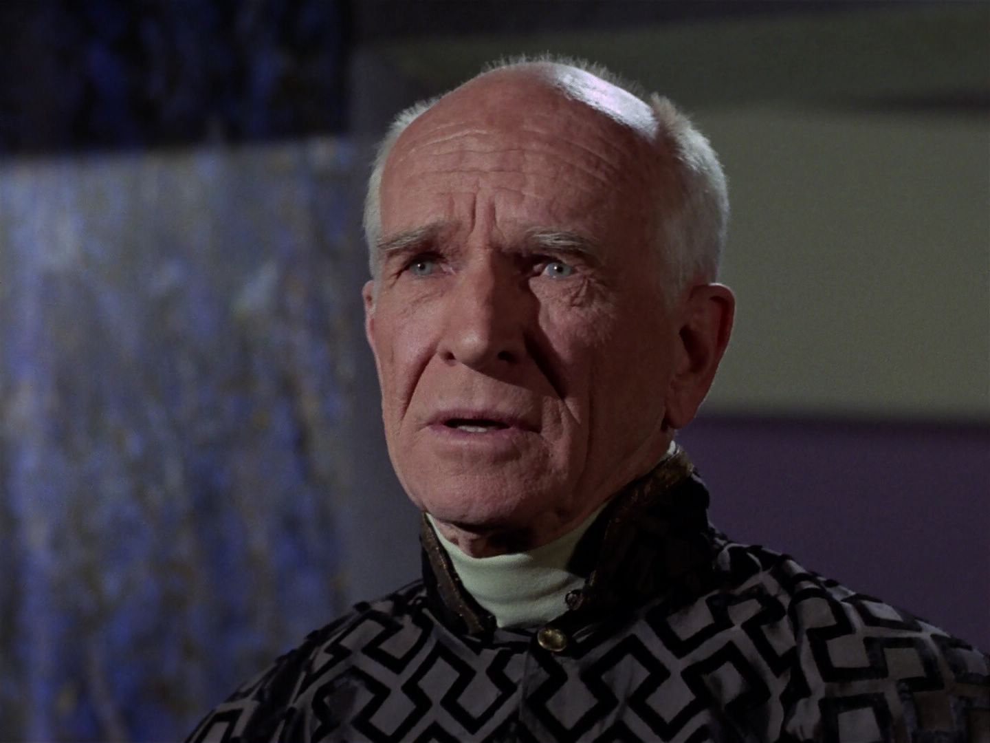 ariane179254_StarTrek_3x23_AllOurYesterdays_0093.jpg