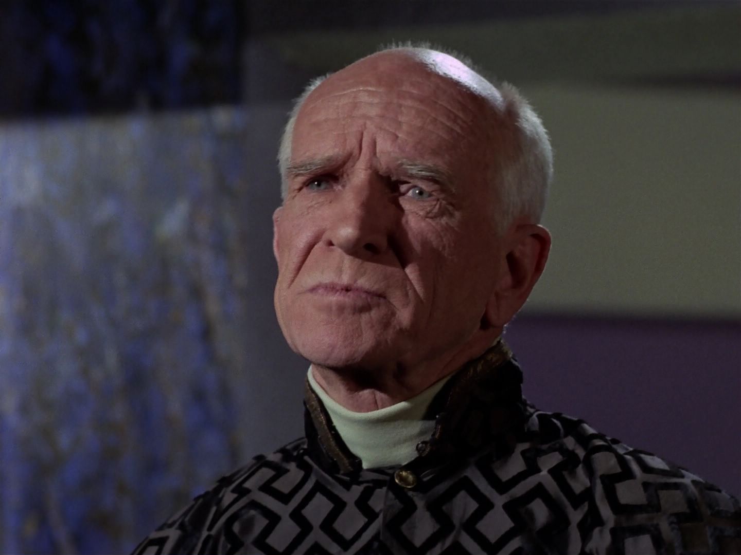 ariane179254_StarTrek_3x23_AllOurYesterdays_0103.jpg