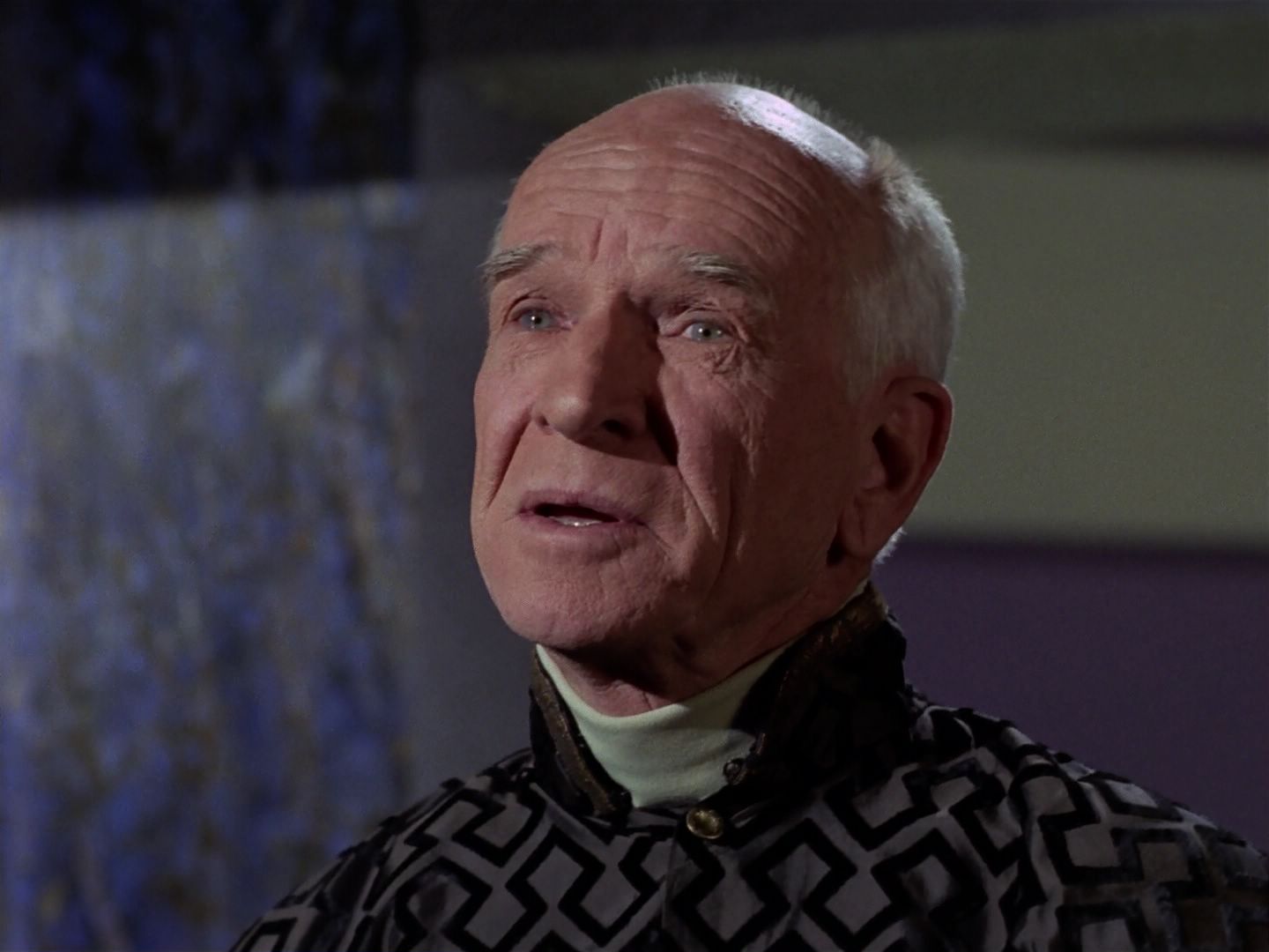 ariane179254_StarTrek_3x23_AllOurYesterdays_0105.jpg