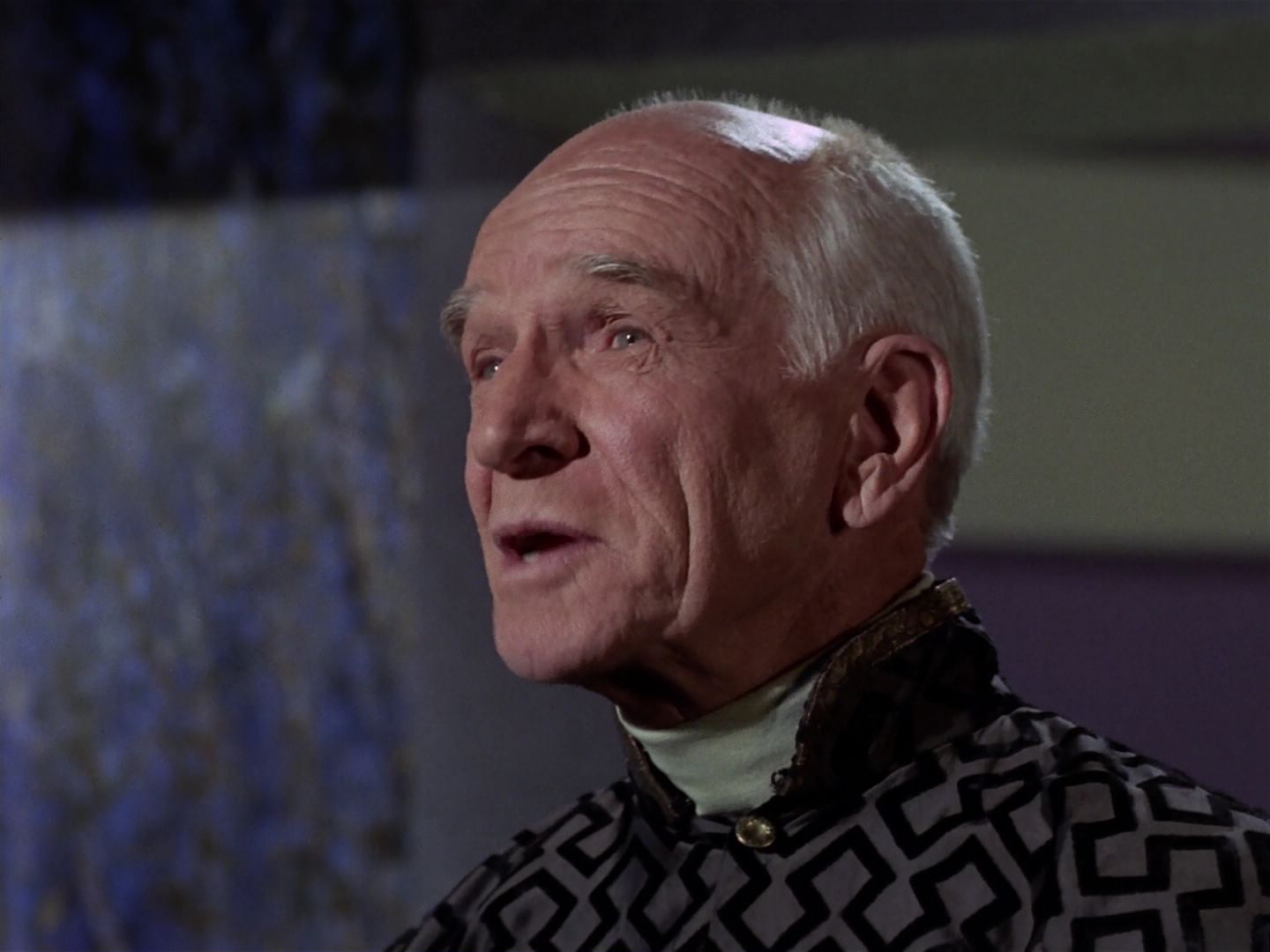 ariane179254_StarTrek_3x23_AllOurYesterdays_0124.jpg