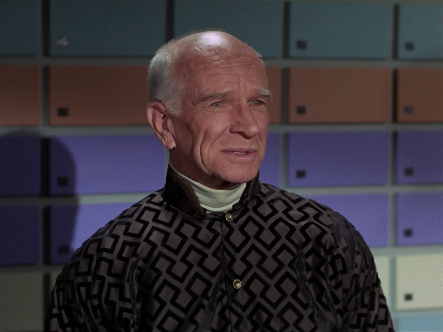ariane179254_StarTrek_3x23_AllOurYesterdays_0171.jpg
