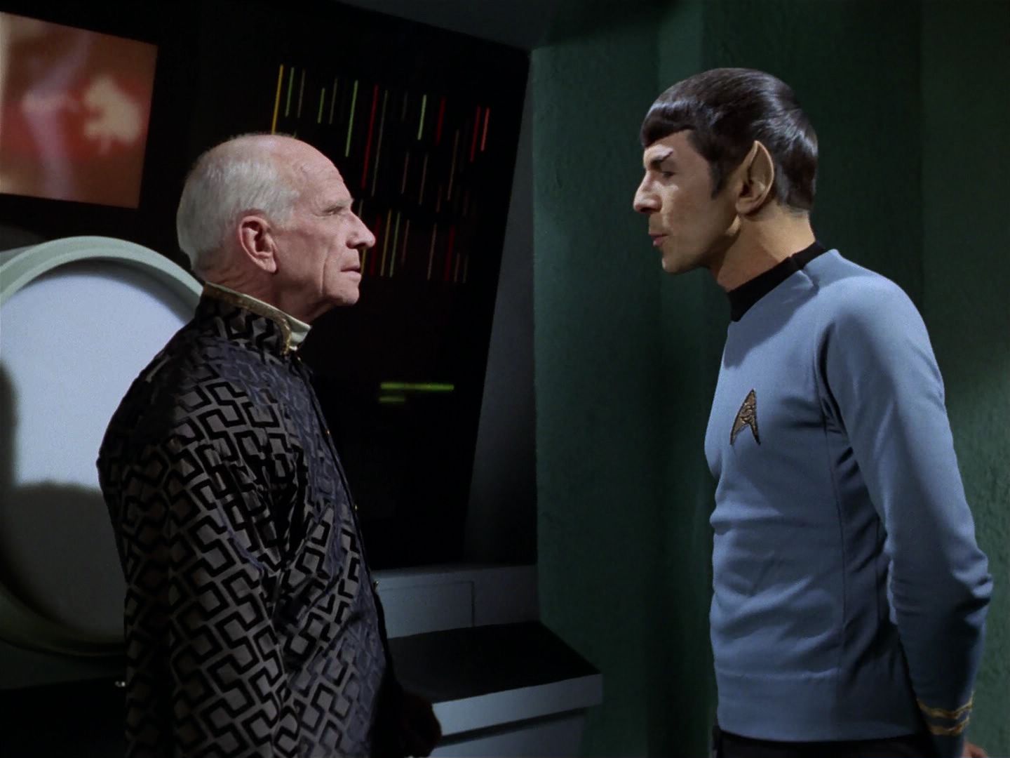 ariane179254_StarTrek_3x23_AllOurYesterdays_0486.jpg