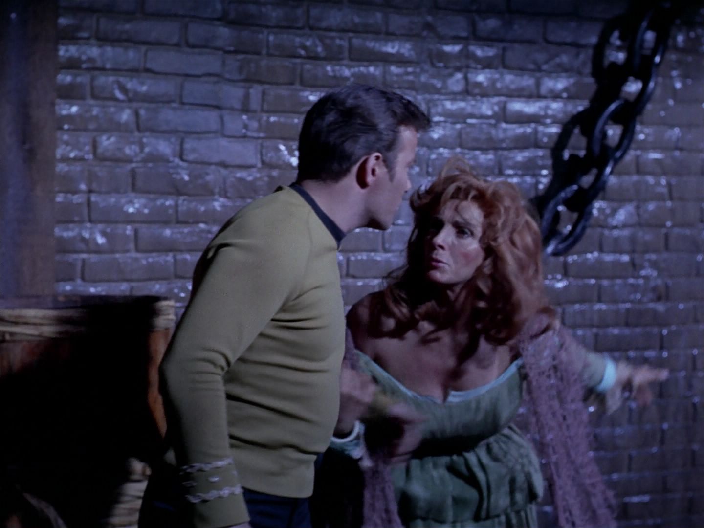 ariane179254_StarTrek_3x23_AllOurYesterdays_0731.jpg