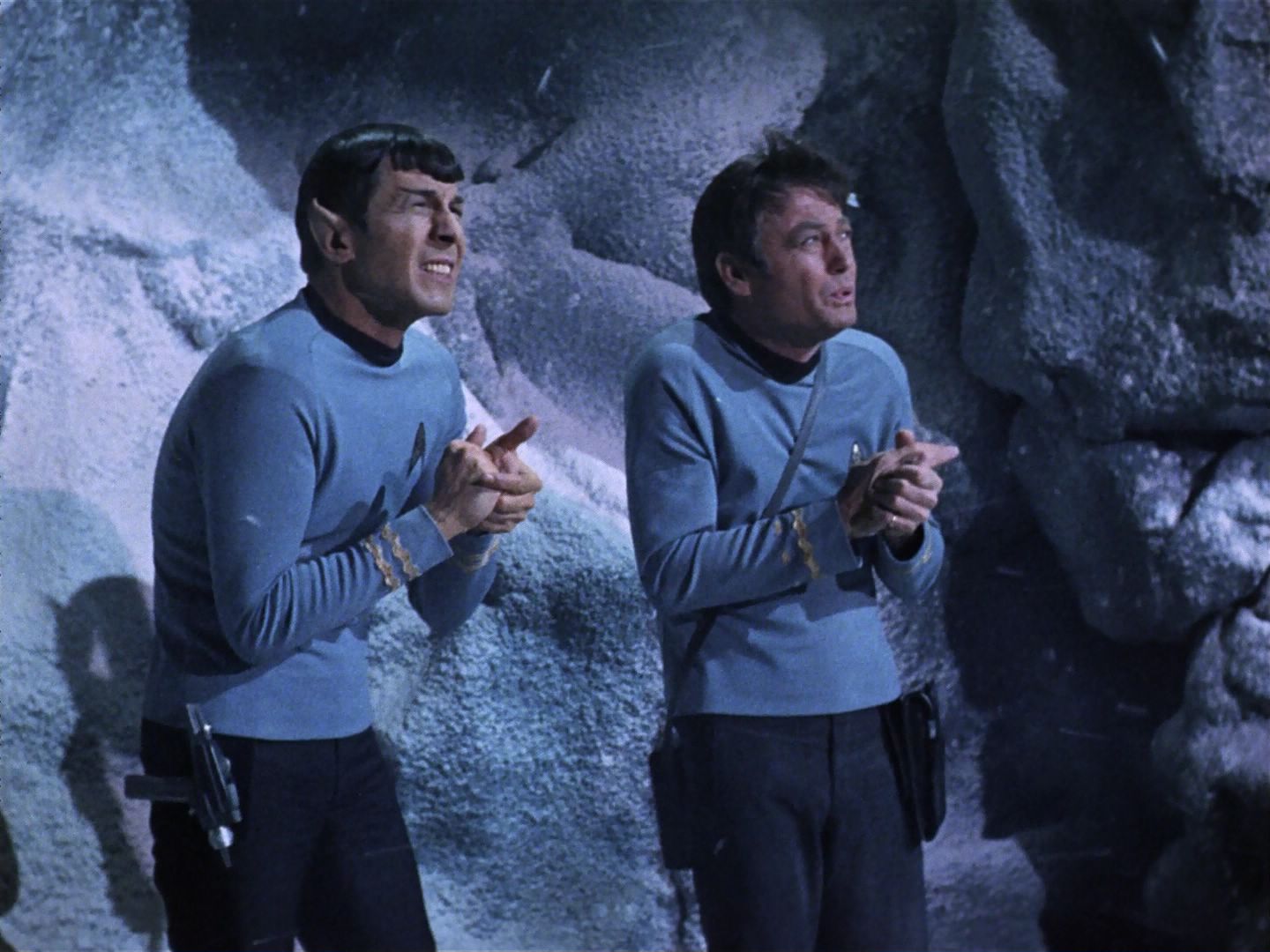 ariane179254_StarTrek_3x23_AllOurYesterdays_0880.jpg