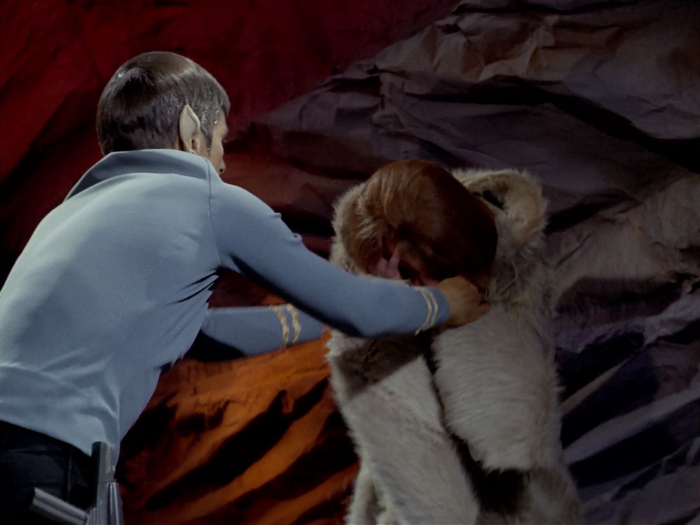 ariane179254_StarTrek_3x23_AllOurYesterdays_1160.jpg