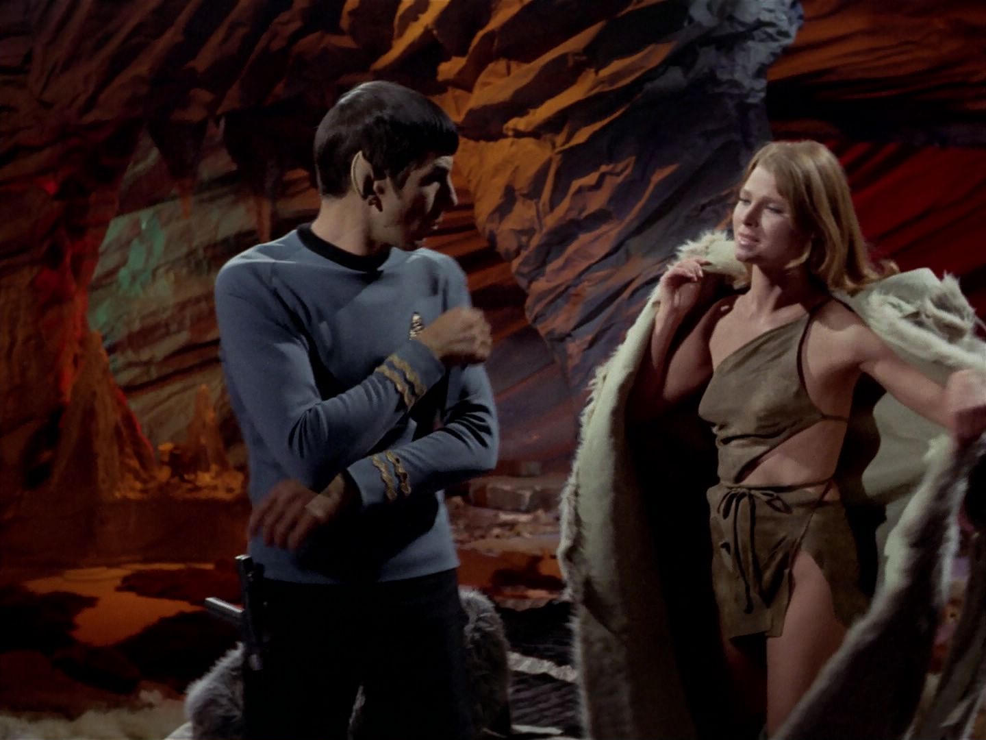 ariane179254_StarTrek_3x23_AllOurYesterdays_1534.jpg