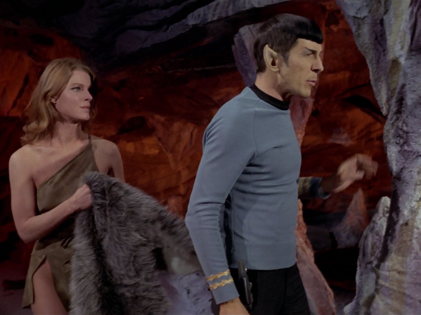 ariane179254_StarTrek_3x23_AllOurYesterdays_1580.jpg