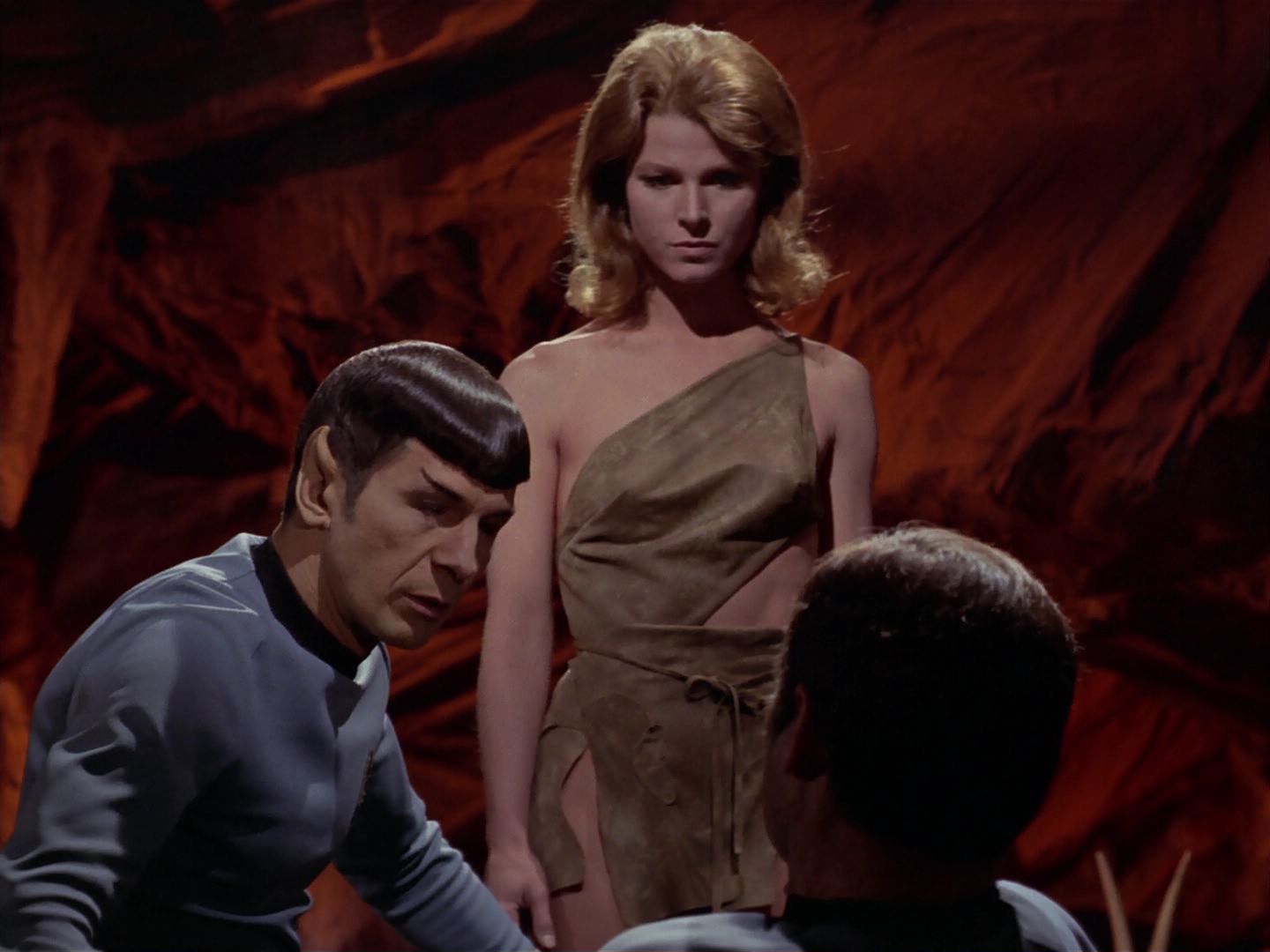 ariane179254_StarTrek_3x23_AllOurYesterdays_1780.jpg