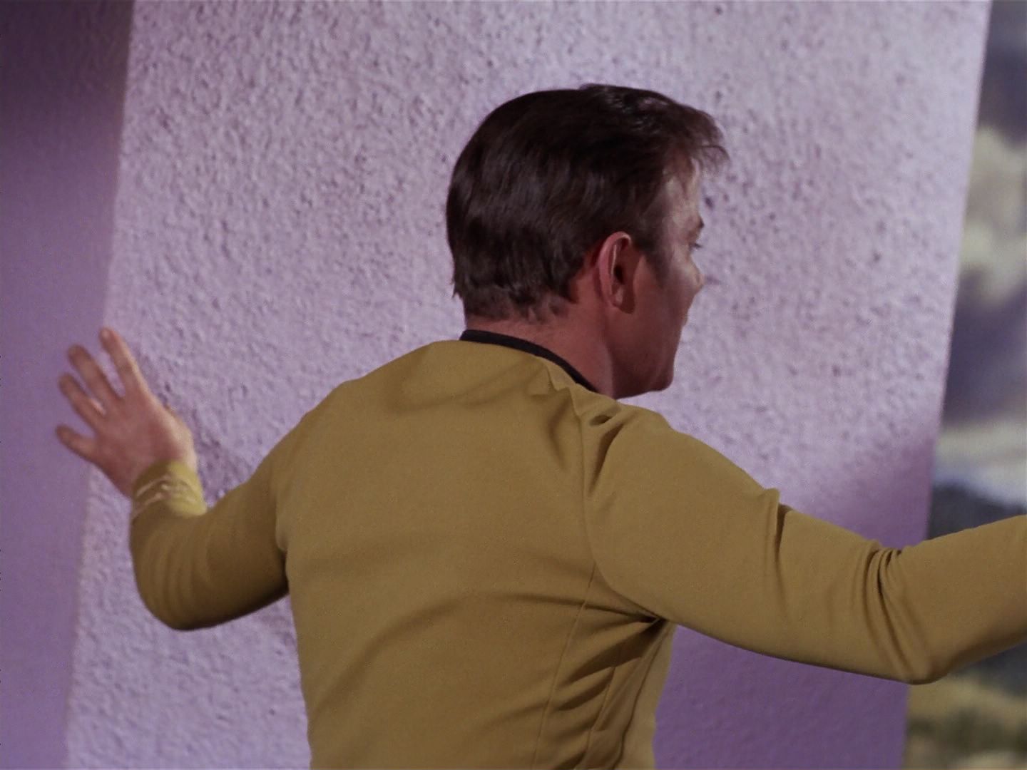 ariane179254_StarTrek_3x23_AllOurYesterdays_3201.jpg