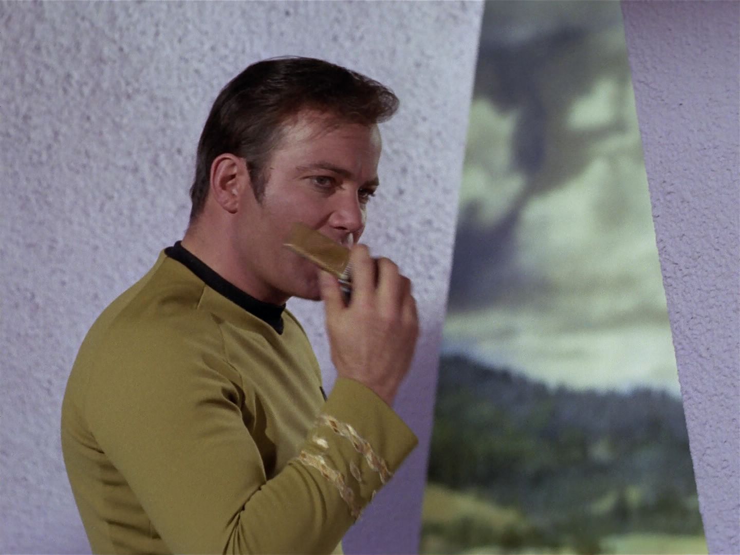 ariane179254_StarTrek_3x23_AllOurYesterdays_3248.jpg