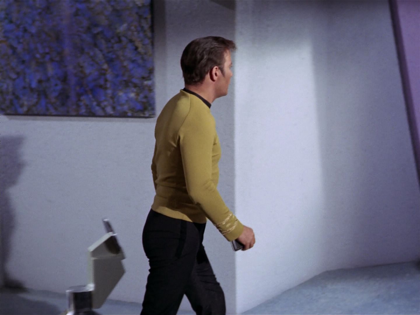 ariane179254_StarTrek_3x23_AllOurYesterdays_3335.jpg